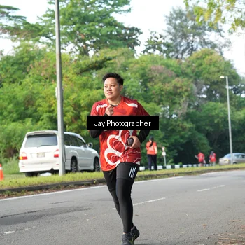 Runner Photo 8019425