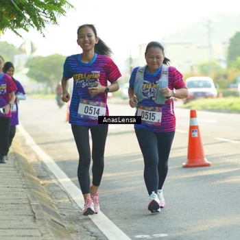 Runner Photo 8019443