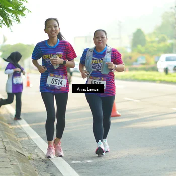 Runner Photo 8019450