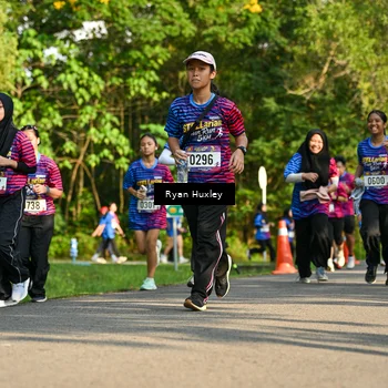 Runner Photo 8019453