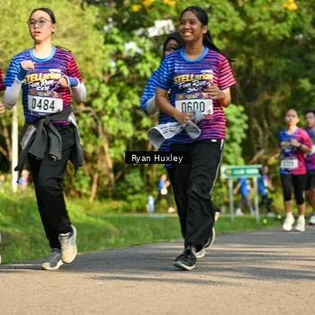 Runner Photo 8019479