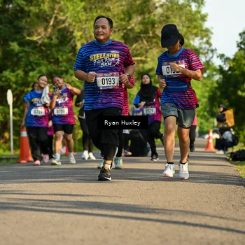 Runner Photo 8019482