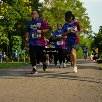 Runner Photo 8019491