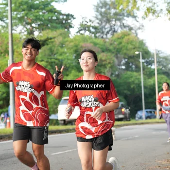 Runner Photo 8019503