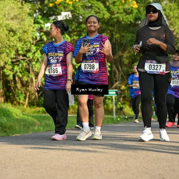 Runner Photo 8019505