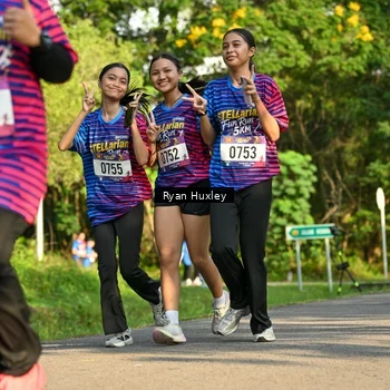 Runner Photo 8019531