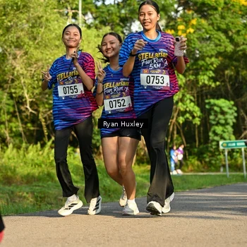 Runner Photo 8019545