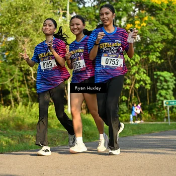 Runner Photo 8019557