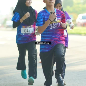 Runner Photo 8019571