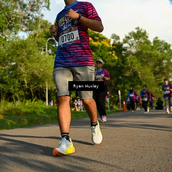 Runner Photo 8019576
