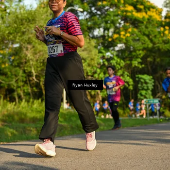 Runner Photo 8019590