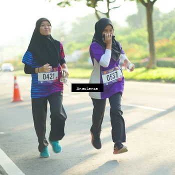 Runner Photo 8019596