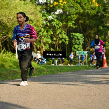 Runner Photo 8019598