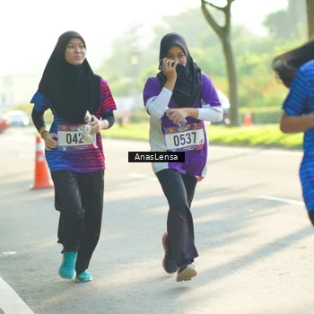 Runner Photo 8019619