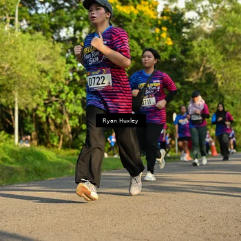 Runner Photo 8019634