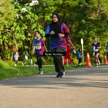 Runner Photo 8019659