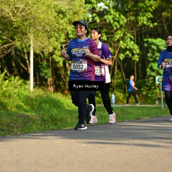 Runner Photo 8019692