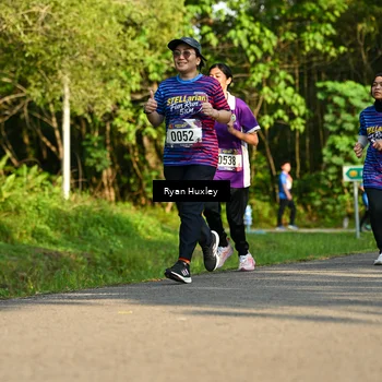 Runner Photo 8019708