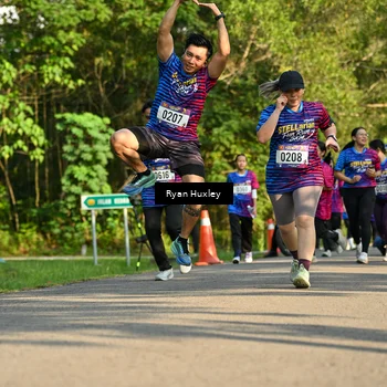 Runner Photo 8019718