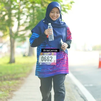 Runner Photo 8019744