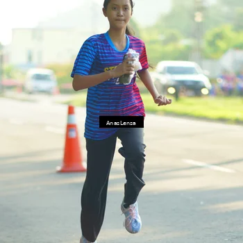 Runner Photo 8019754