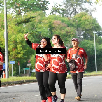 Runner Photo 8019756