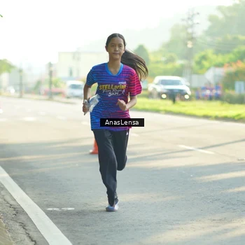 Runner Photo 8019758