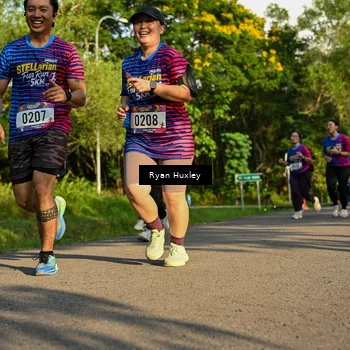 Runner Photo 8019759
