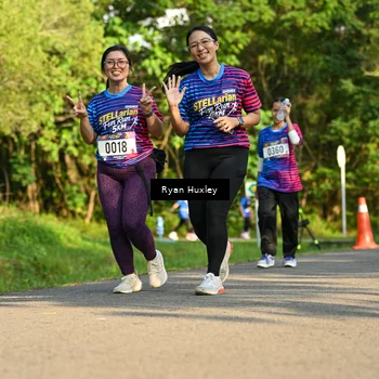 Runner Photo 8019768