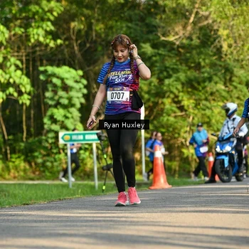 Runner Photo 8019823