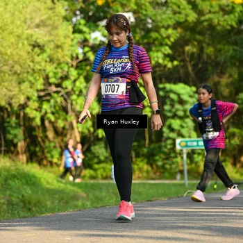 Runner Photo 8019854