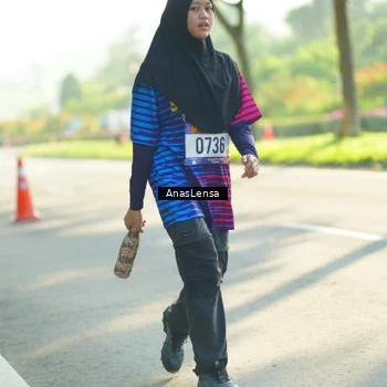 Runner Photo 8019873