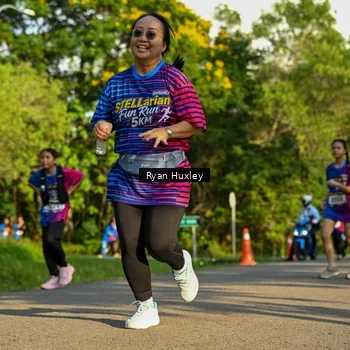 Runner Photo 8019884