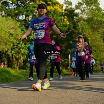 Runner Photo 8019904