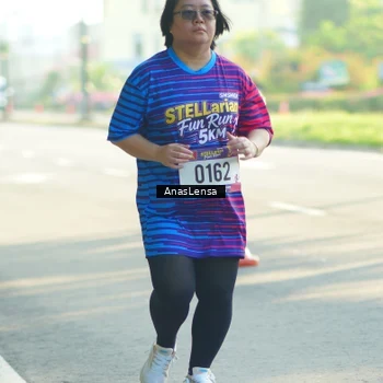 Runner Photo 8019926