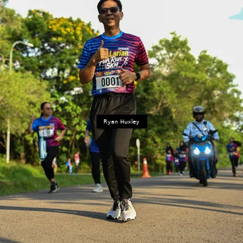 Runner Photo 8019929