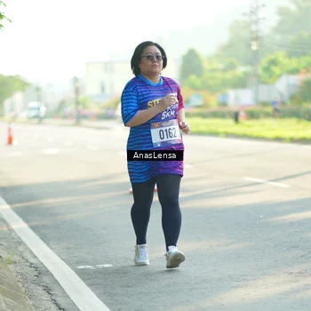 Runner Photo 8019938