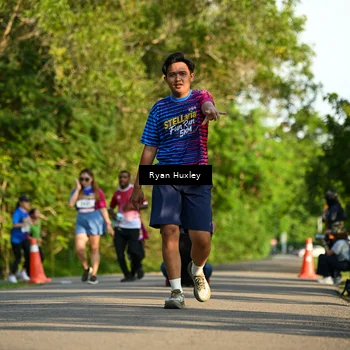 Runner Photo 8019965