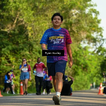 Runner Photo 8019974