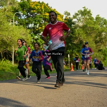 Runner Photo 8019982