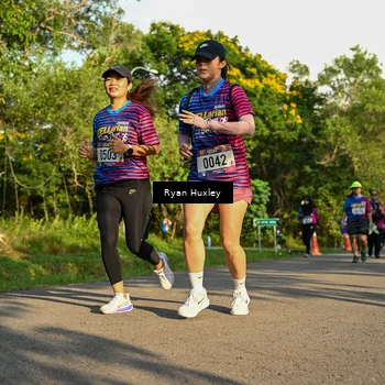 Runner Photo 8020004