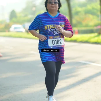 Runner Photo 8020006