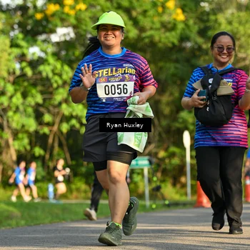 Runner Photo 8020023