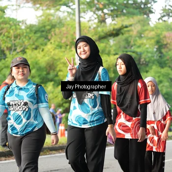 Runner Photo 8020024