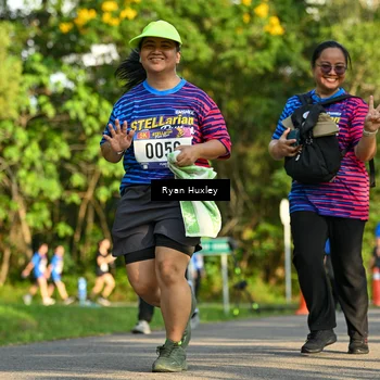 Runner Photo 8020025
