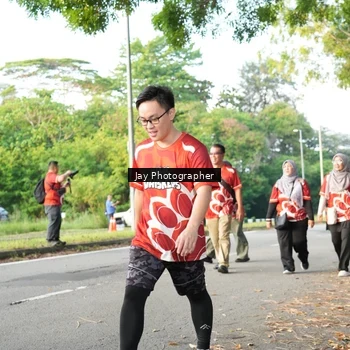 Runner Photo 8020026