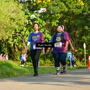 Runner Photo 8020044