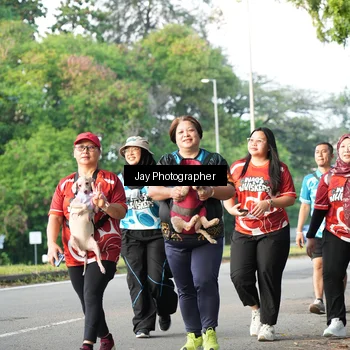 Runner Photo 8020047