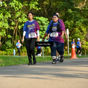 Runner Photo 8020049