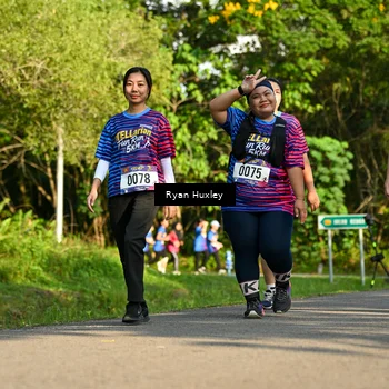 Runner Photo 8020059